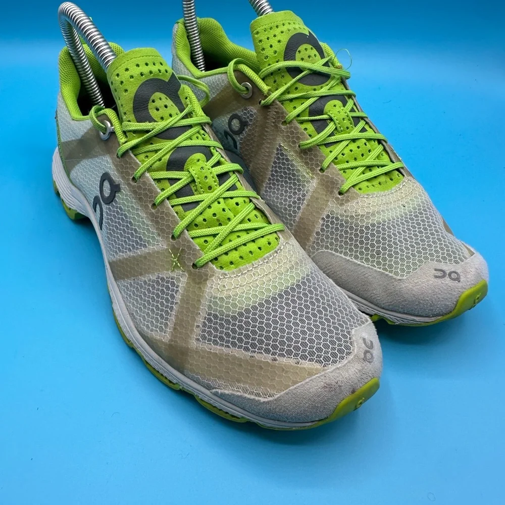 On Running vibrant lime